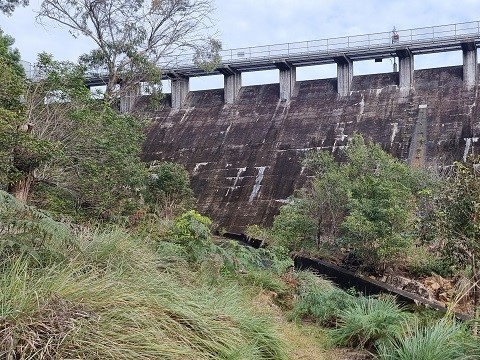 A walled dam used exclusively for recreation.