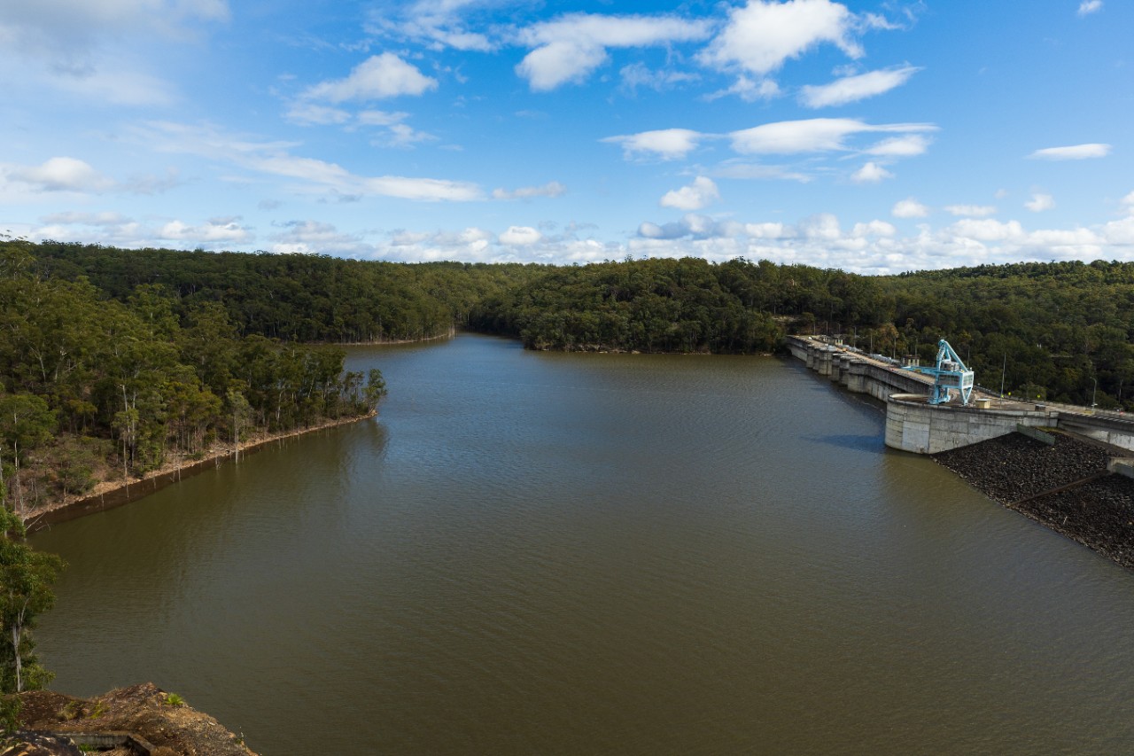 aerial shot of warragamba dam