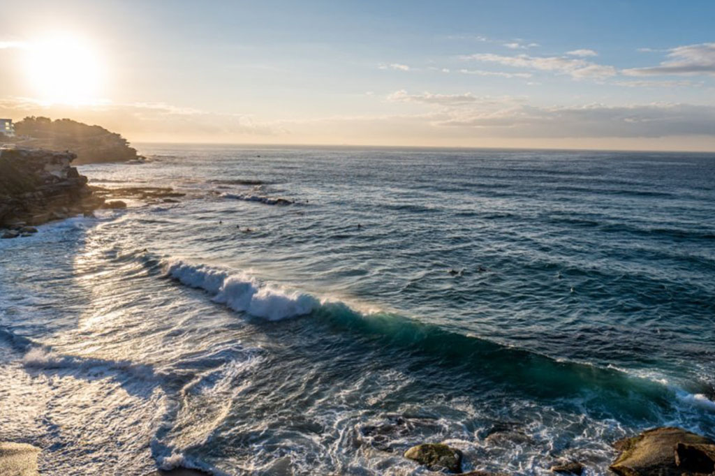 bronte beach at sunrise 