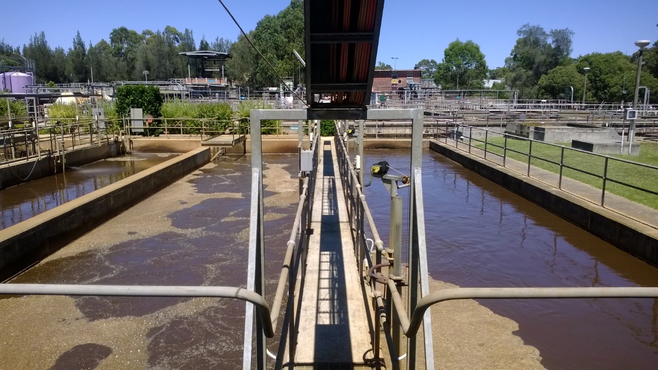 A photo of a bioreactor.